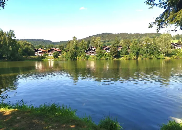 Am Badesee Arrach